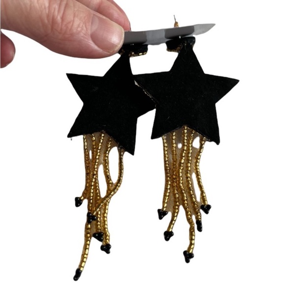 Shoot For The Stars ⭐️ Black Seed Bead Earrings NWT - Picture 7 of 12